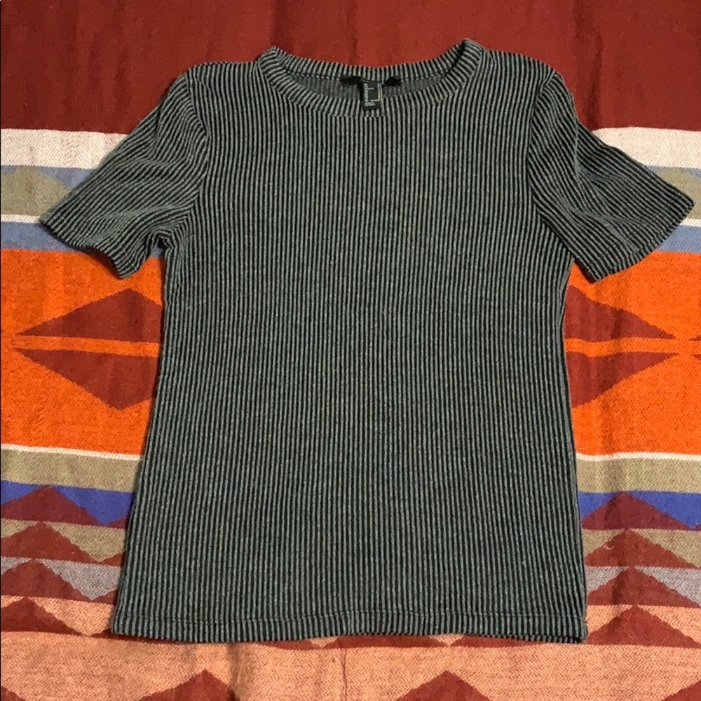 Fitted Slightly Cropped Forever 21 Tee